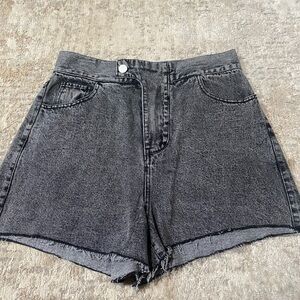 Cloud Ten High Rise Shorts Size Small